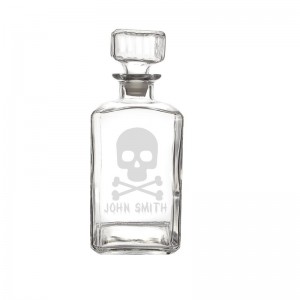 Cathys Concepts Personalized Skull and Crossbones 34 Oz Decanter YCT4446